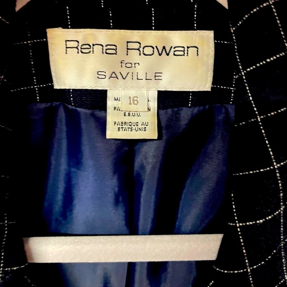 Blue blazer with white pinstripes size 16 medium weight PTP 25 - Picture 4 of 4